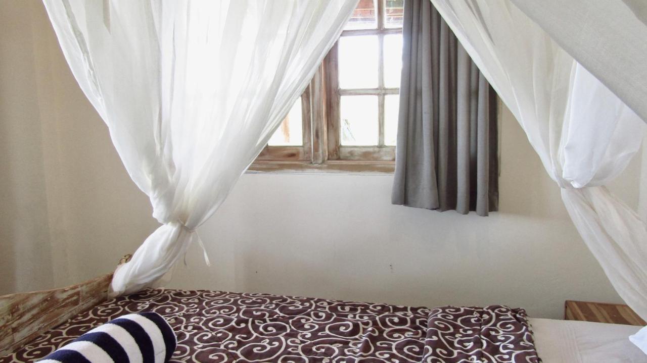 Dikaloha Surfschool And Stay Airsatang Екстериор снимка