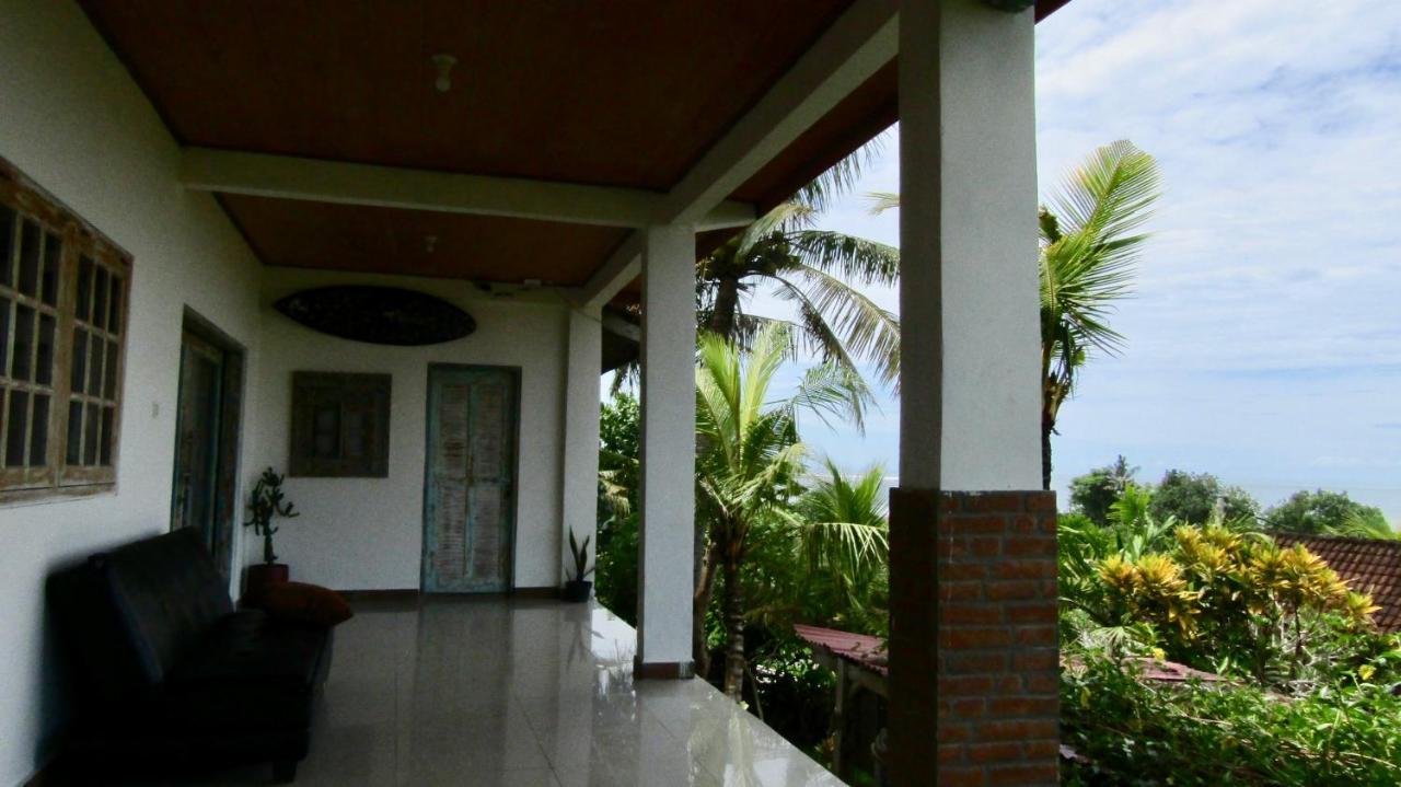 Dikaloha Surfschool And Stay Airsatang Екстериор снимка