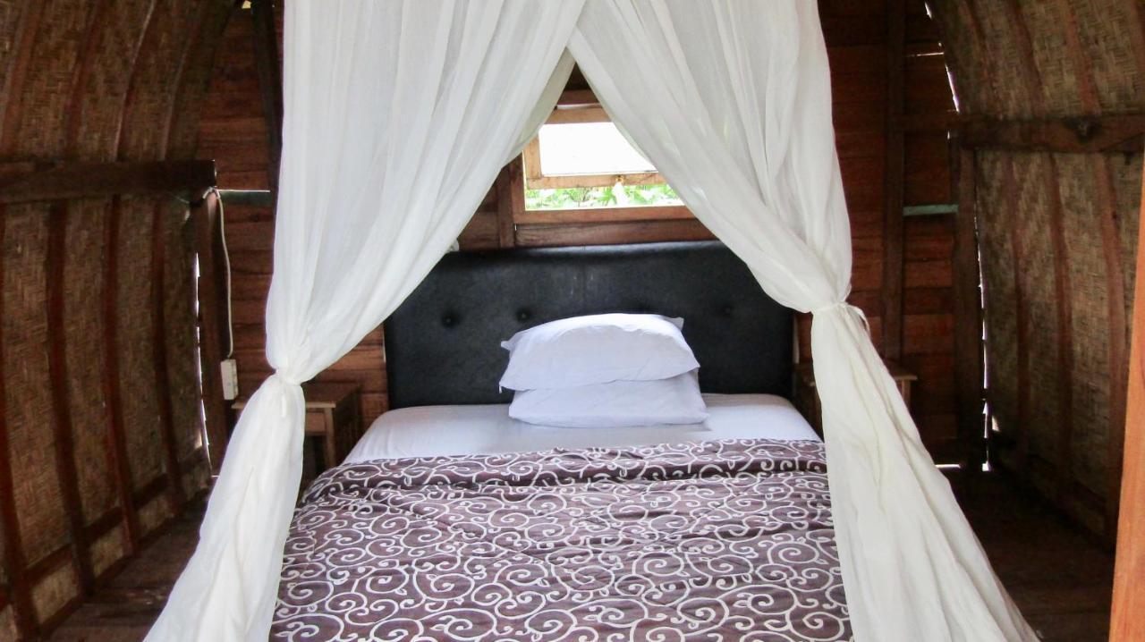 Dikaloha Surfschool And Stay Airsatang Екстериор снимка